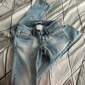 A.M.N Women jeans , exlelend condition